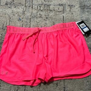 Under Armour Girls Neon Pink Athletic Shorts size XL